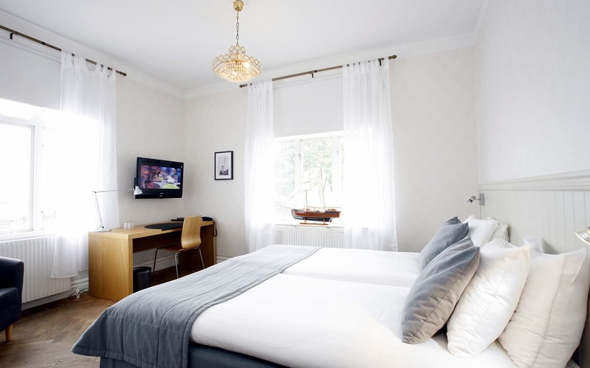 Ett hotellrum på Adels hotell