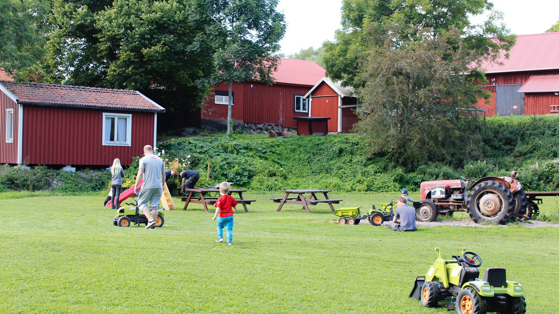 Fallebo gård lekplats.