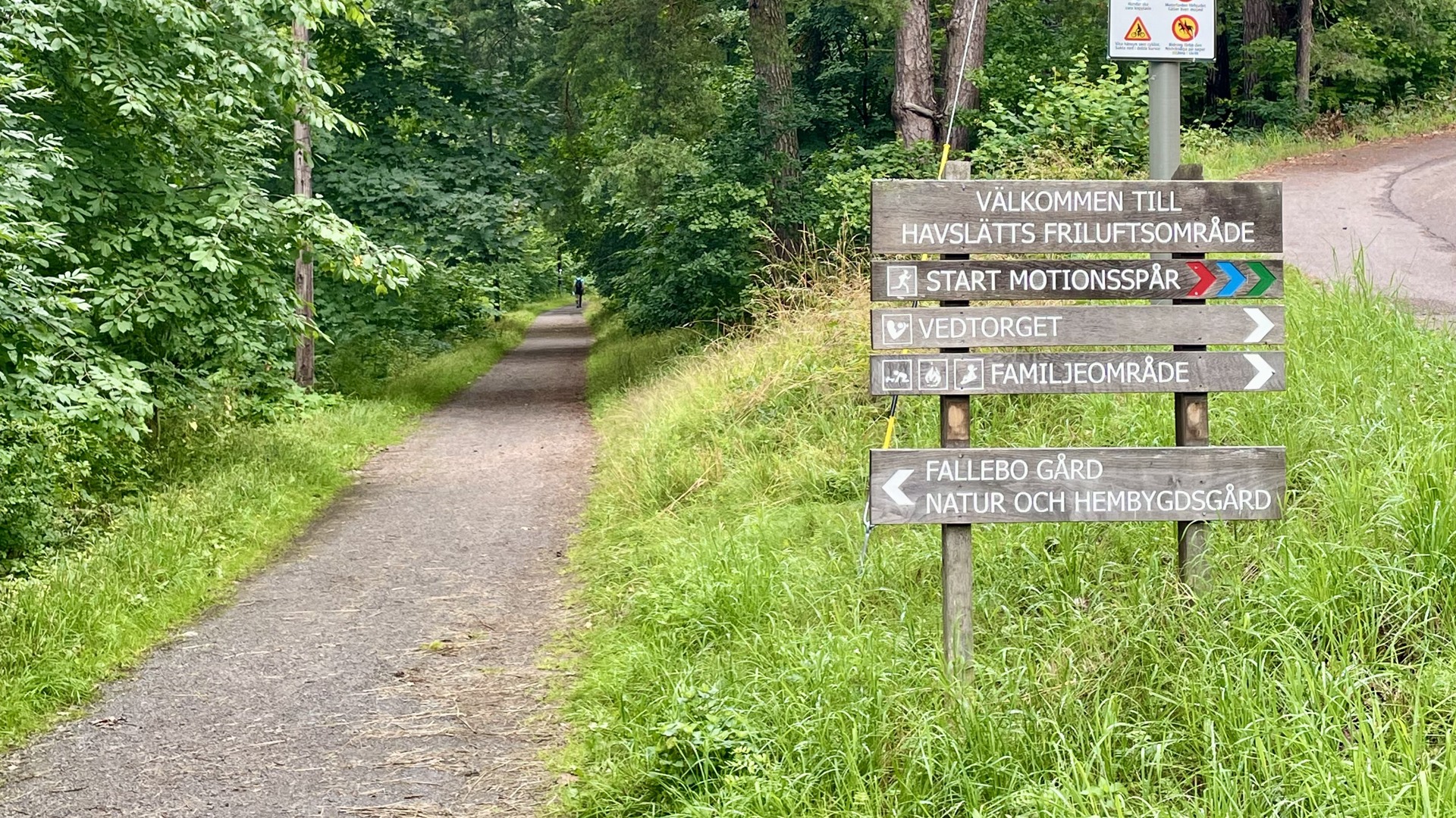 Skylt på Havslätts friluftsområde